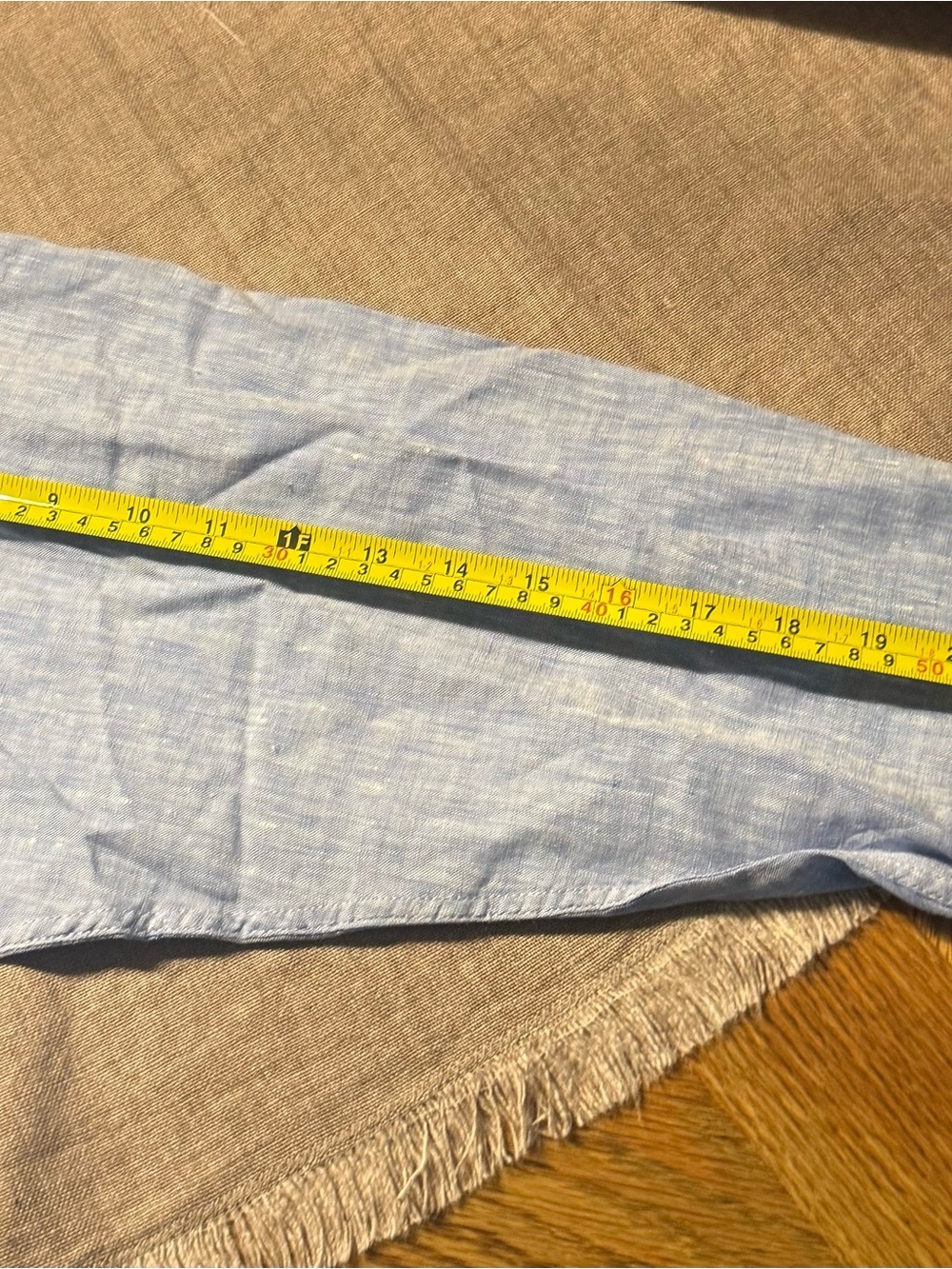 100% Linen Light Blue Button-Down Shirt - Picture 8 of 9